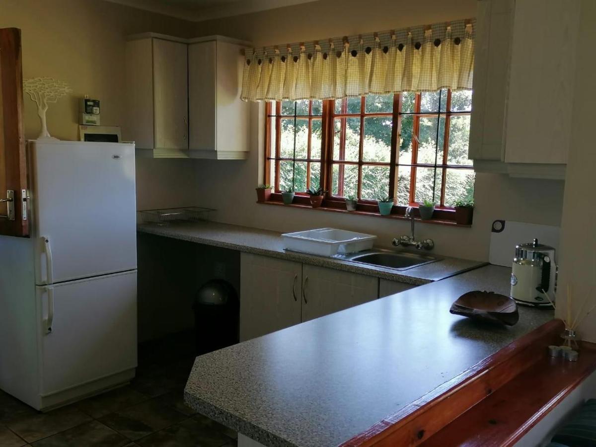 Cicada Self Catering Cottage Underberg Extérieur photo